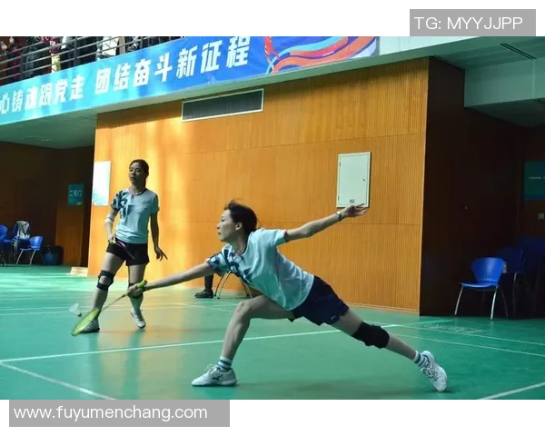 西安羽毛球队荣登全国团队协作排行榜第一名展现卓越实力与团队精神 西安羽毛球队荣登全国团队协作排行榜第一名展现卓越实力与团队精神