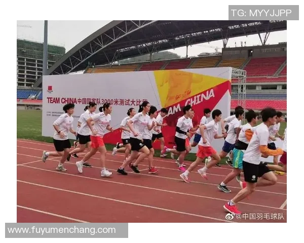 重庆羽毛球队在联赛中的速度表现分析与战术探讨 重庆羽毛球队在联赛中的速度表现分析与战术探讨