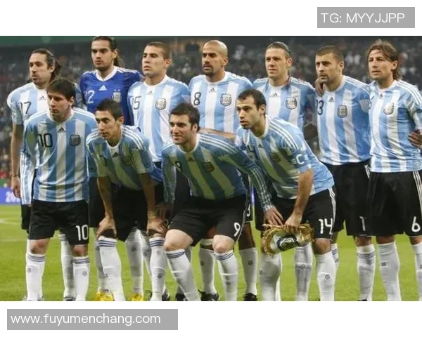 阿迪达斯2018年足球明星阵容回顾与精彩瞬间解析